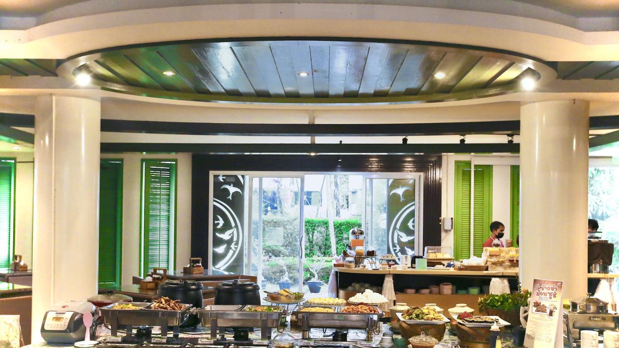 A-Te Chumphon Hotel - Sha Plus Extérieur photo
