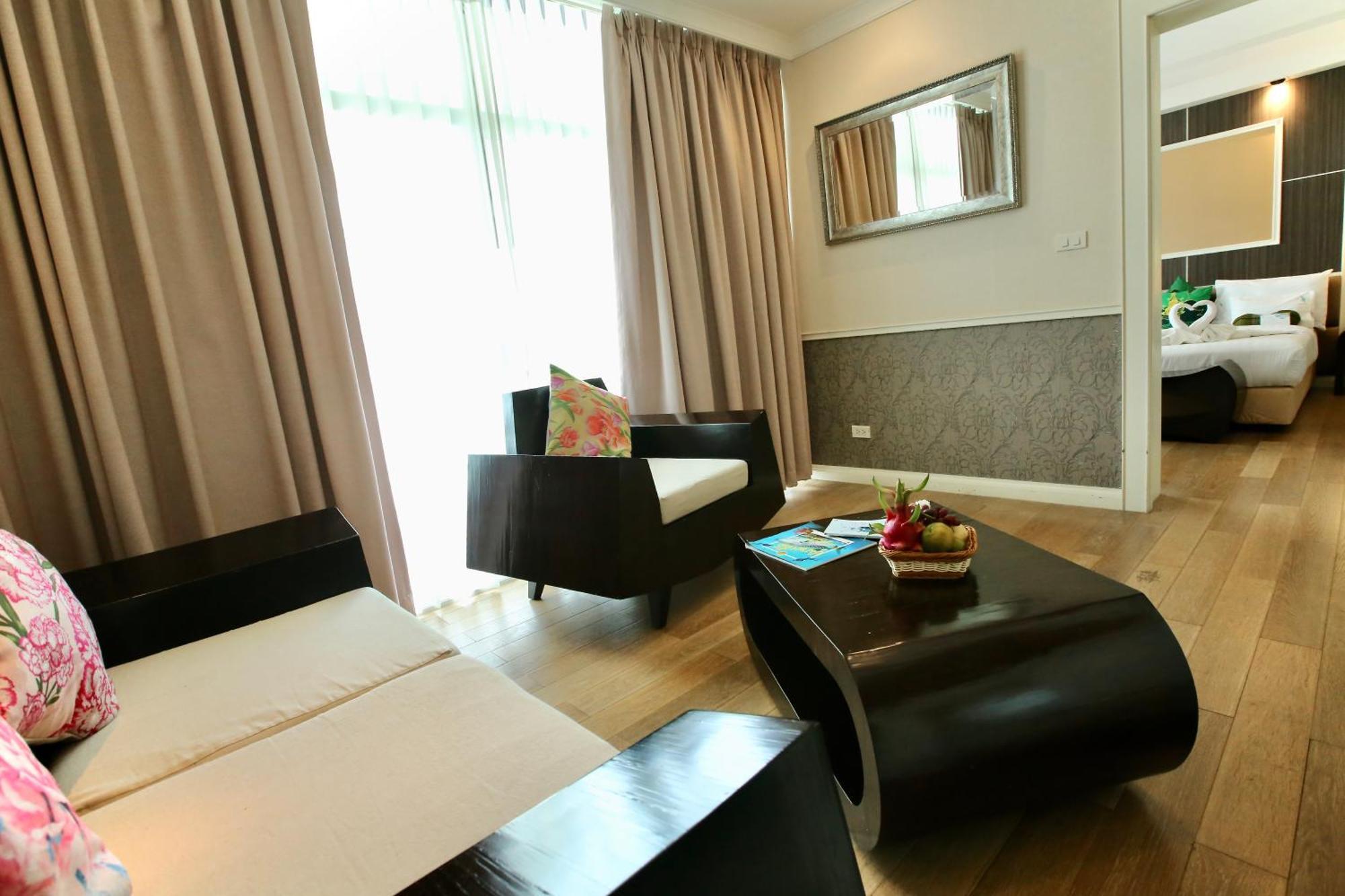 A-Te Chumphon Hotel - Sha Plus Extérieur photo